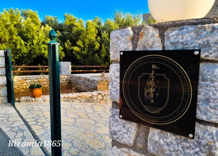 Rizomia 1865 Дом отдыха Еролимин